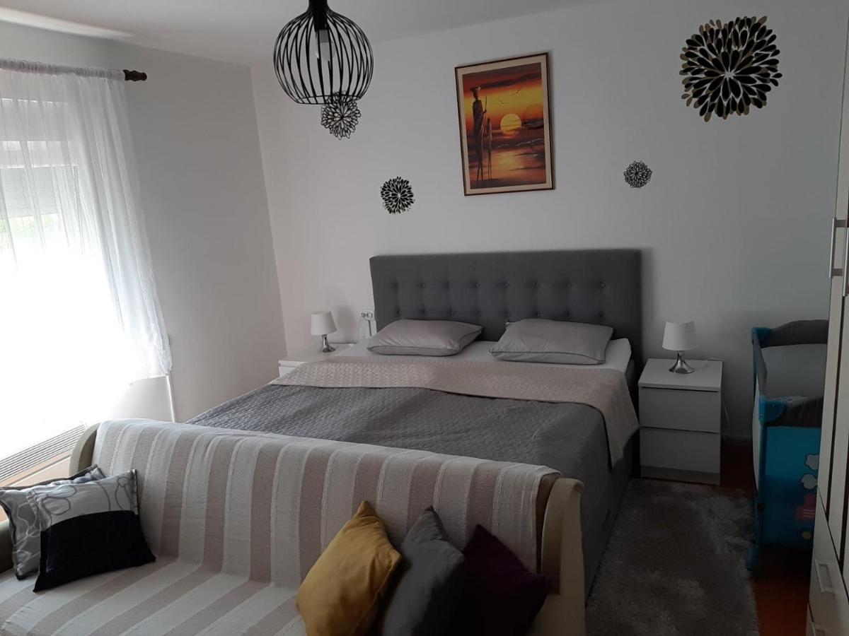 Holiday Home Stella Vrdnik Ngoại thất bức ảnh